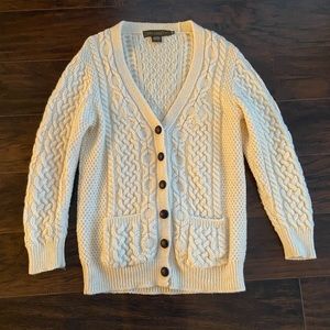 Inis Crafts Merino Wool Fisherman style cardigan sz M